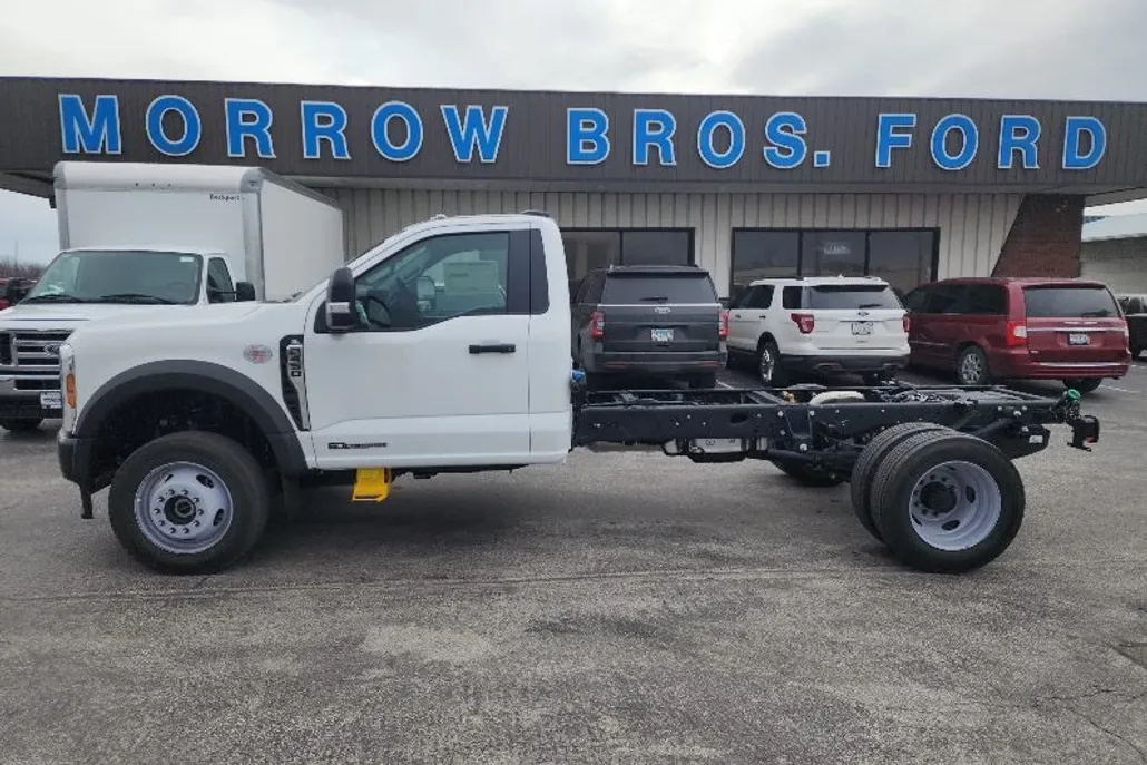2024 Ford F-450 XL photo 1