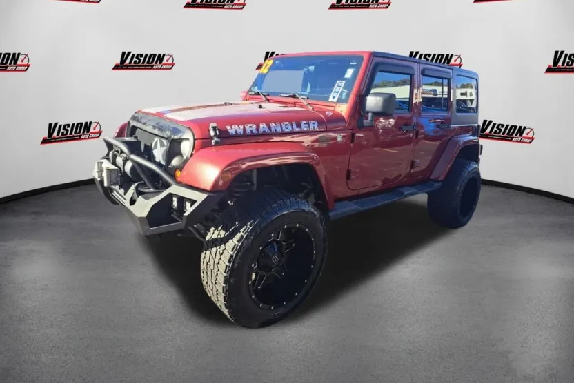2012 Jeep Wrangler Unlimited Sahara photo 1