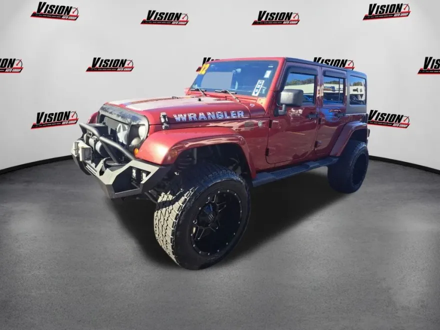 2012 Jeep Wrangler Unlimited Sahara photo 1