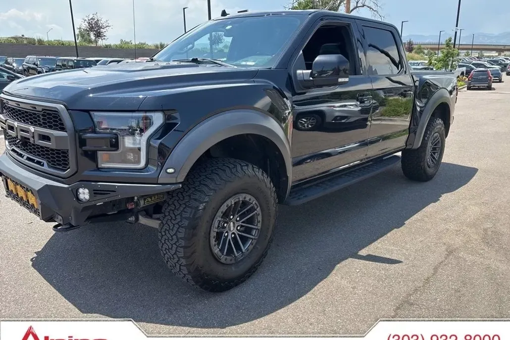2020 Ford F-150 Raptor photo 1