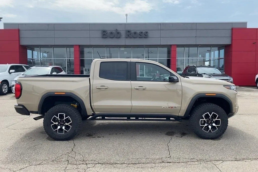 2023 Gmc Canyon AT4X photo 1