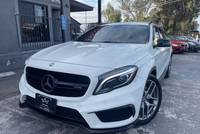 2015 Mercedes Benz GLA 45 AMG 4MATIC photo 1