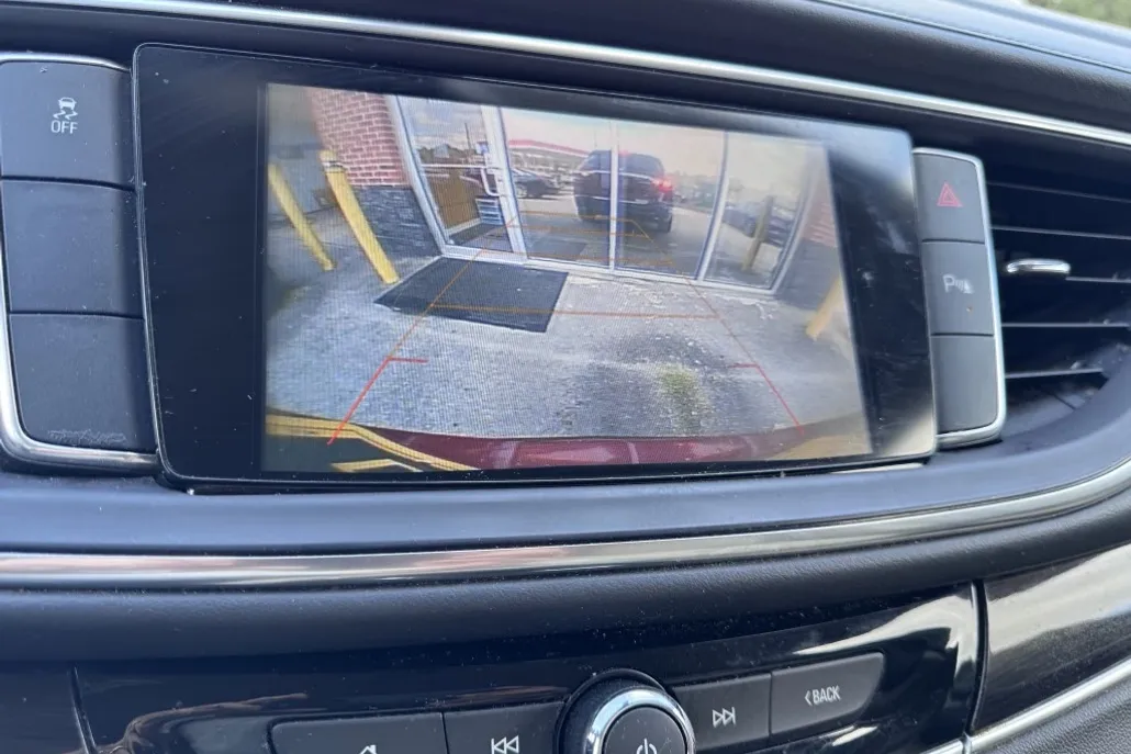 2019 Buick Enclave Essence photo 1