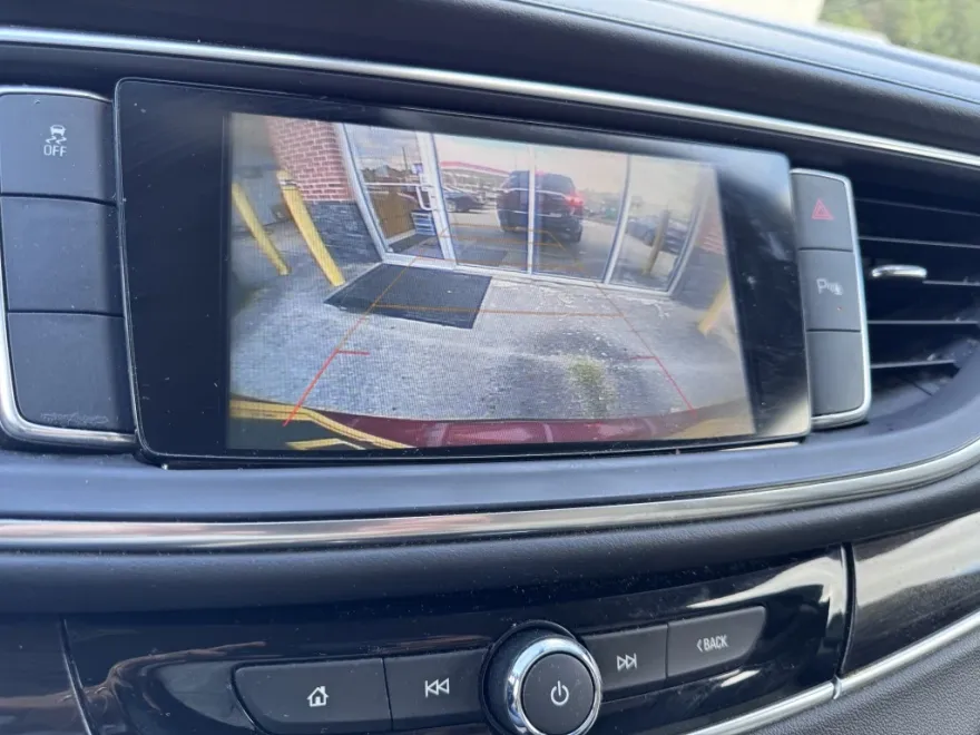2019 Buick Enclave Essence photo 1