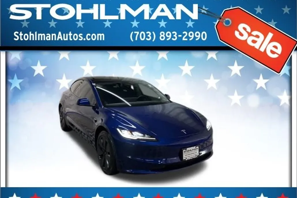 2025 Tesla Model 3 Long Range photo 1