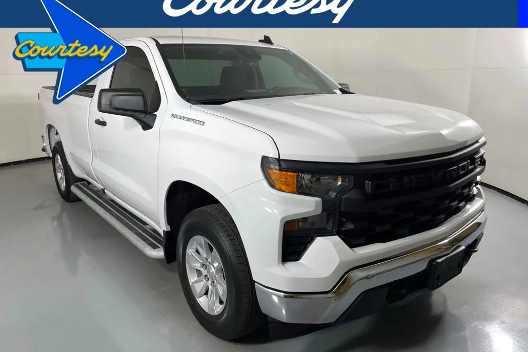 2024 Chevrolet Silverado 1500 photo 1