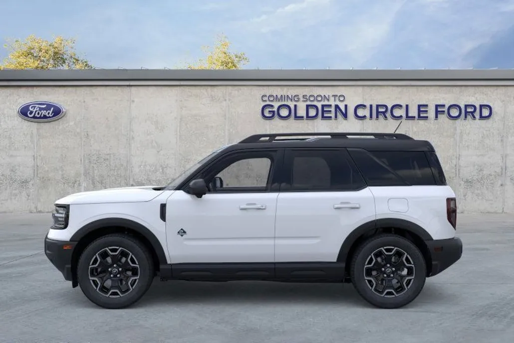 2025 Ford Bronco Sport Outer Banks photo 1