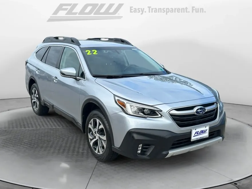 2022 Subaru Outback Limited photo 1