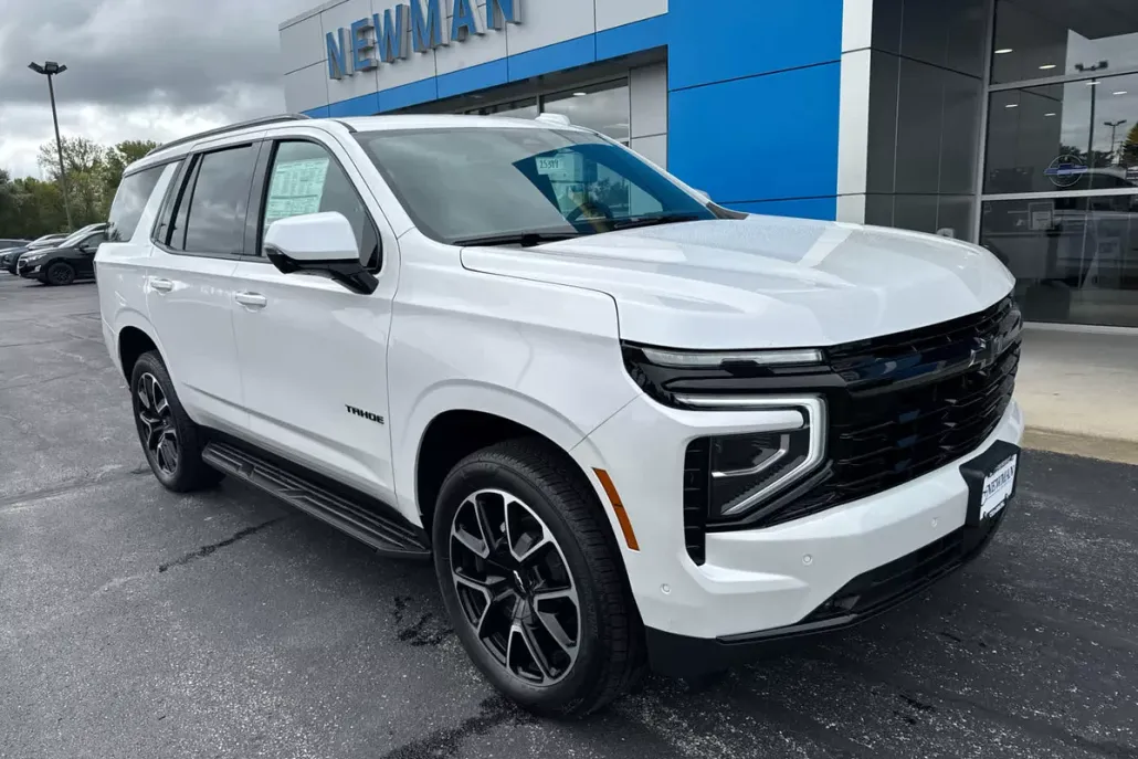 2025 Chevrolet Tahoe RST photo 1