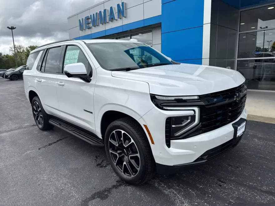 2025 Chevrolet Tahoe RST photo 1