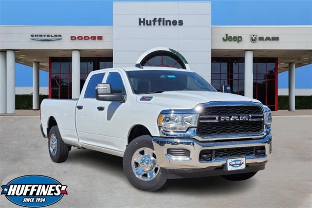2024 Ram 2500 Tradesman photo 1