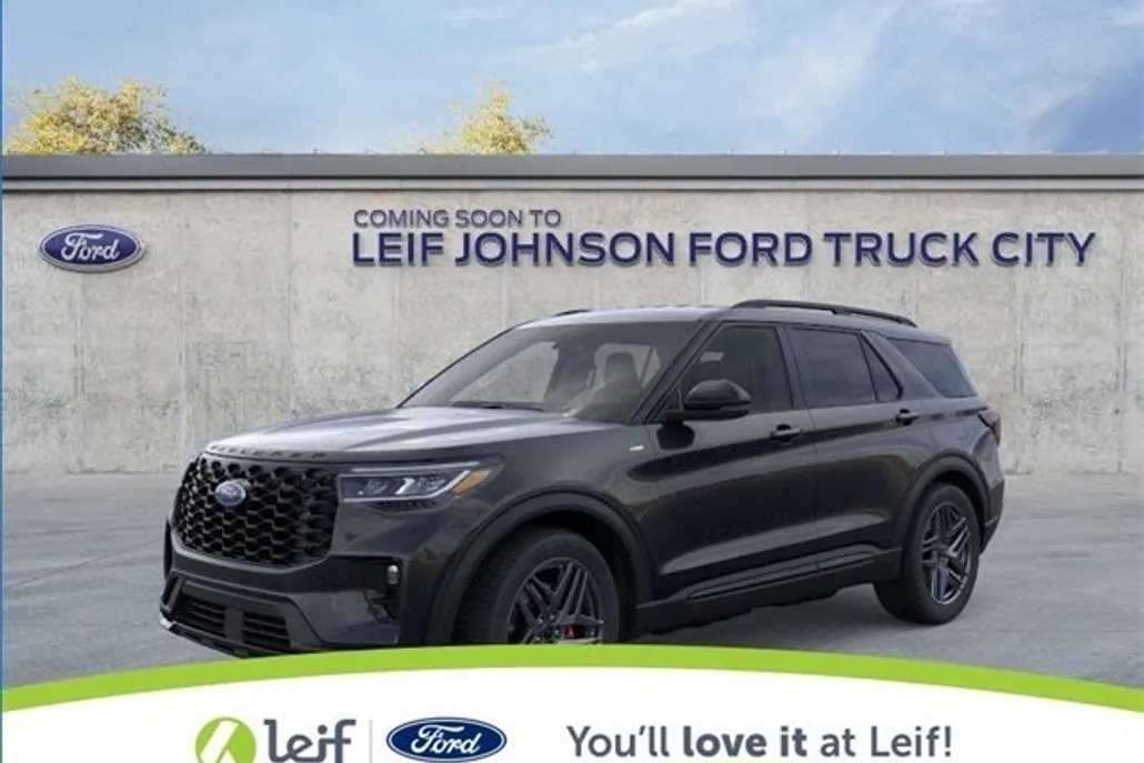 2025 Ford Explorer ST-Line photo 1