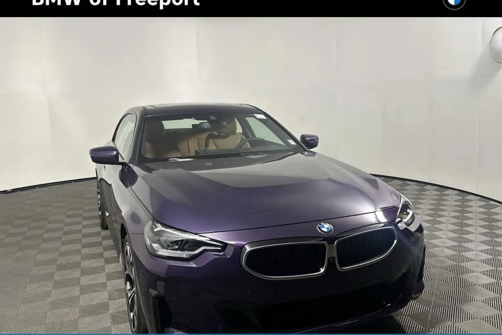 2025 Bmw 230i xDrive photo 1