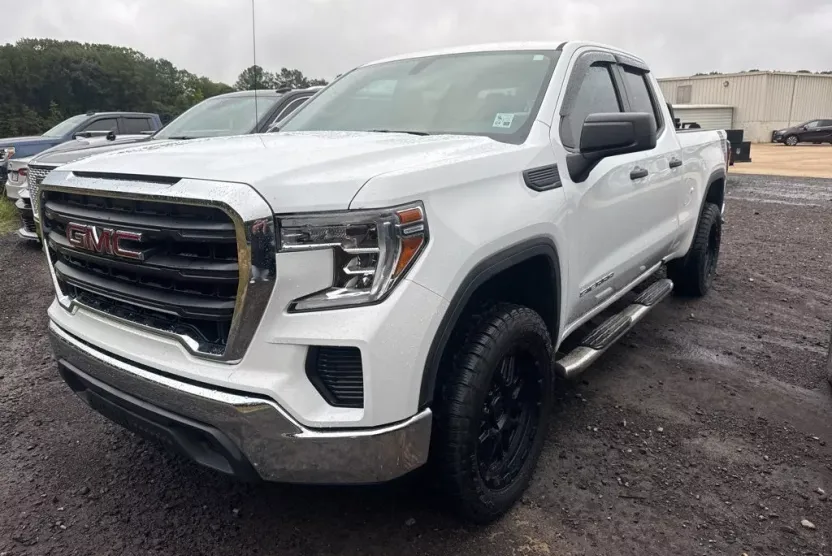 2021 Gmc Sierra Base photo 1