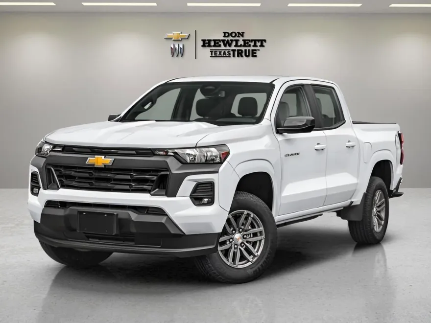 2026 Chevrolet Colorado LT photo 1