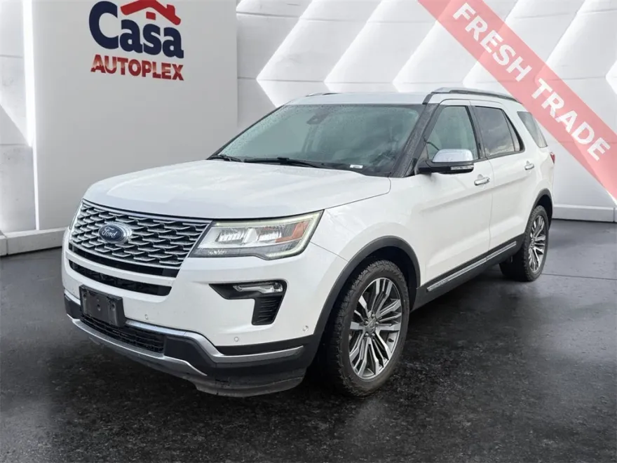 2018 Ford Explorer Platinum photo 1
