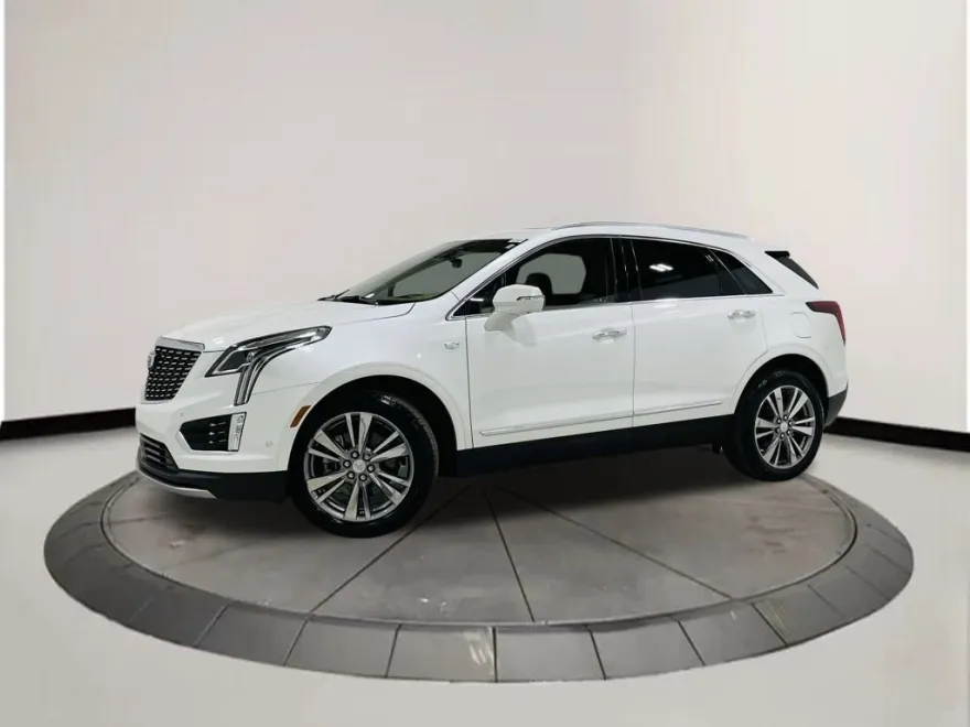 2024 Cadillac XT5 Platinum Premium Luxury photo 1