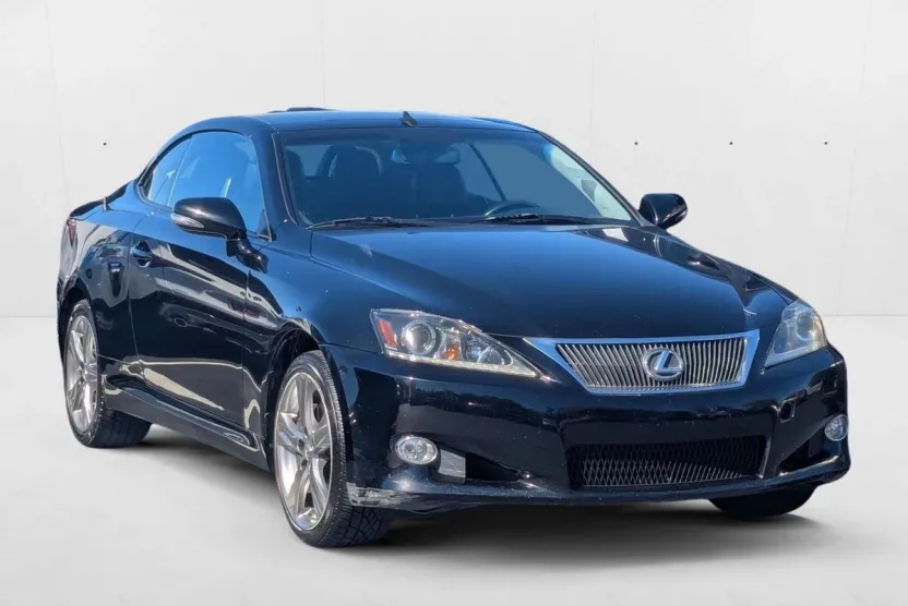 2012 Lexus IS 350C photo 1