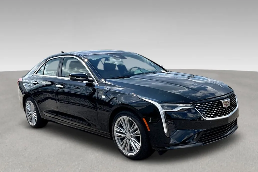 2025 Cadillac CT4 Premium Luxury photo 1