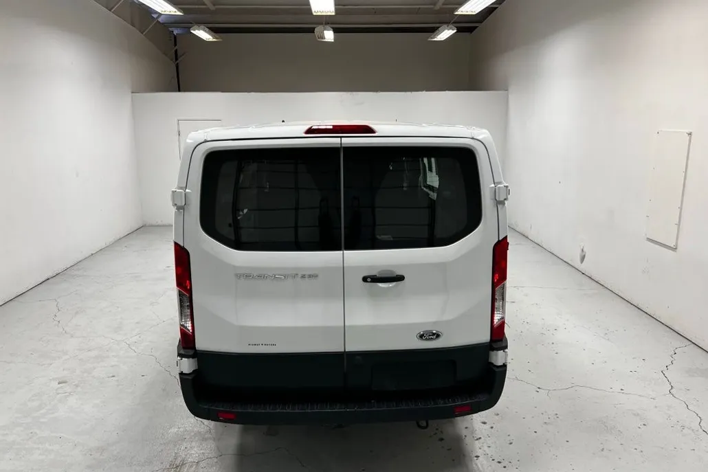 2023 Ford Transit photo 1