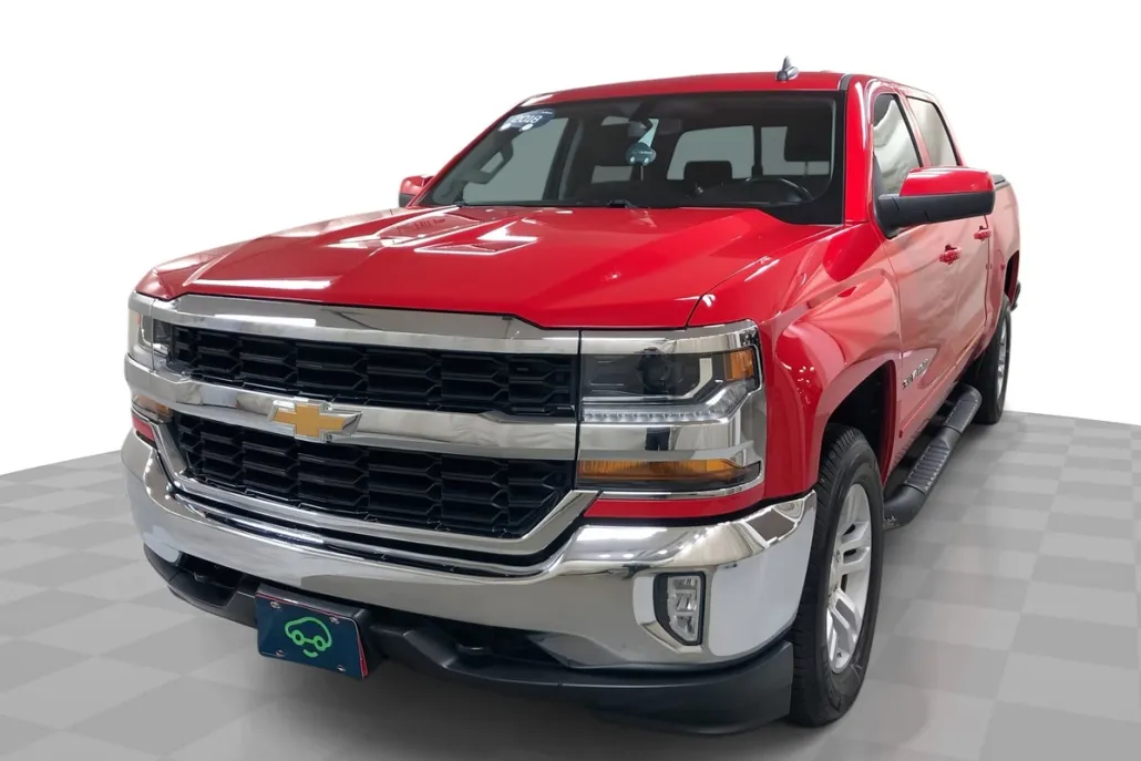 2018 Chevrolet Silverado 1500 LT photo 1
