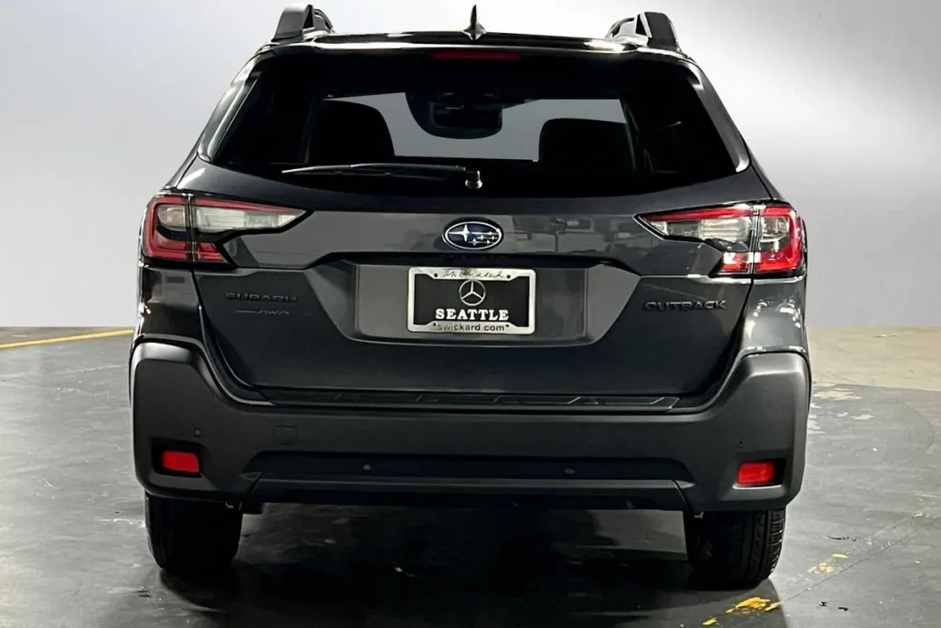 2024 Subaru Outback Onyx Edition photo 1