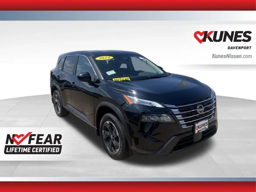 2024 Nissan Rogue SV photo 1