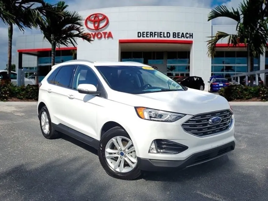 2020 Ford Edge SEL photo 1