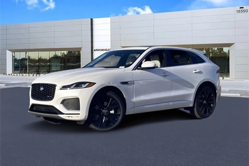 2025 Jaguar F-PACE P250 R-Dynamic S photo 1