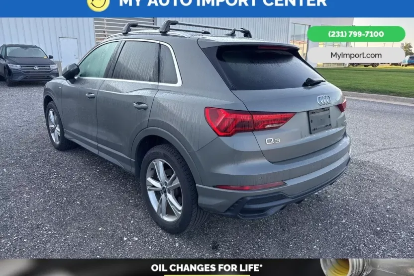 2021 Audi Q3 45 TFSI S line Premium photo 1