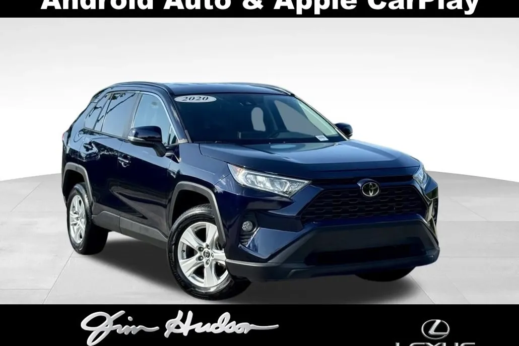 2020 Toyota RAV4 XLE photo 1