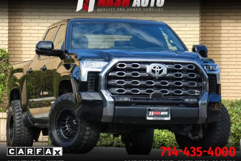 2024 Toyota Tundra CrewMax Platinum photo 1