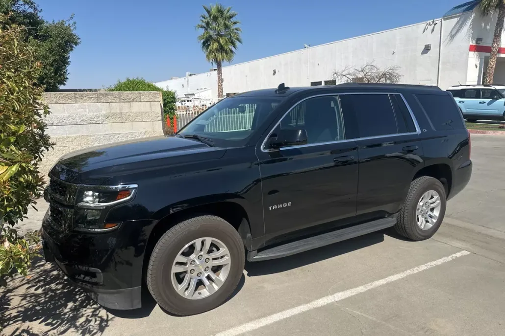 2016 Chevrolet Tahoe LS photo 1