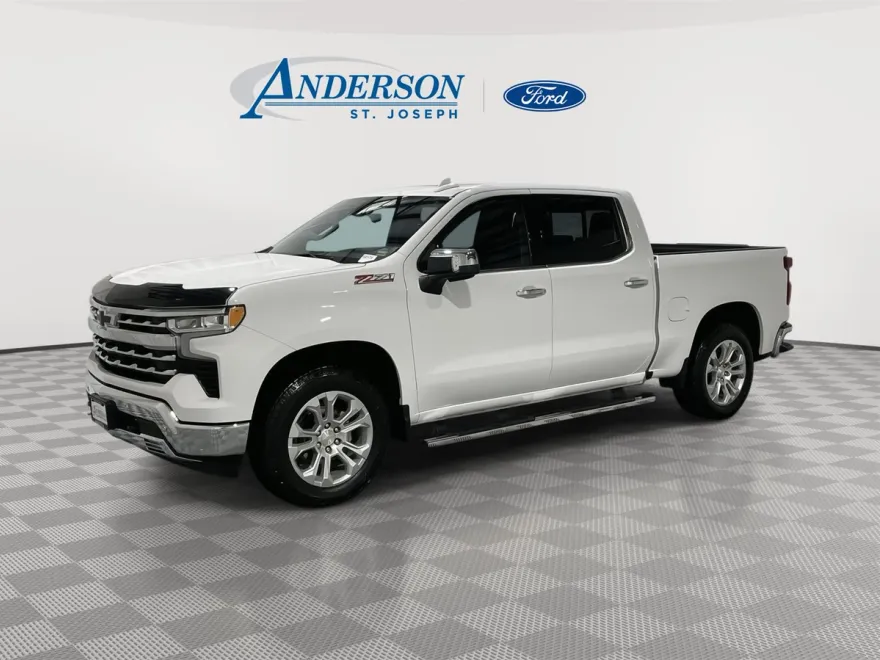 2024 Chevrolet Silverado 1500 LTZ photo 1