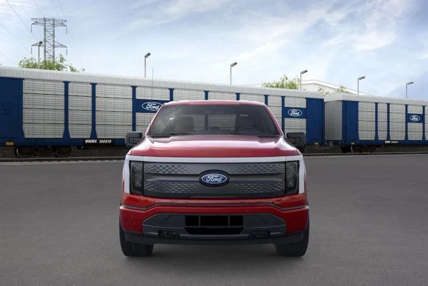 2025 Ford F-150 Lightning photo 1