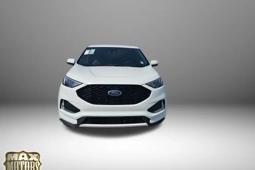 2024 Ford Edge ST photo 1