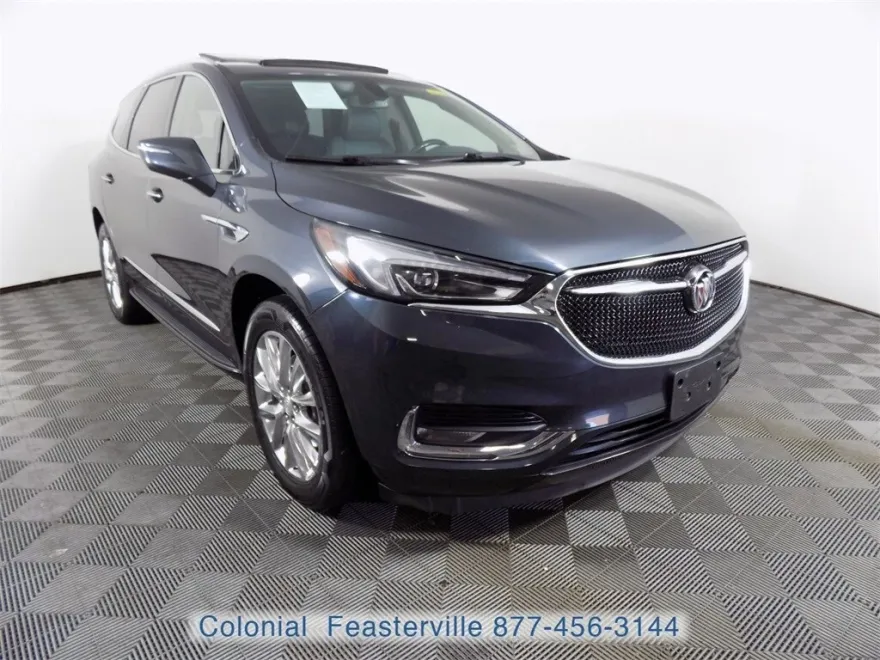2018 Buick Enclave Essence photo 1