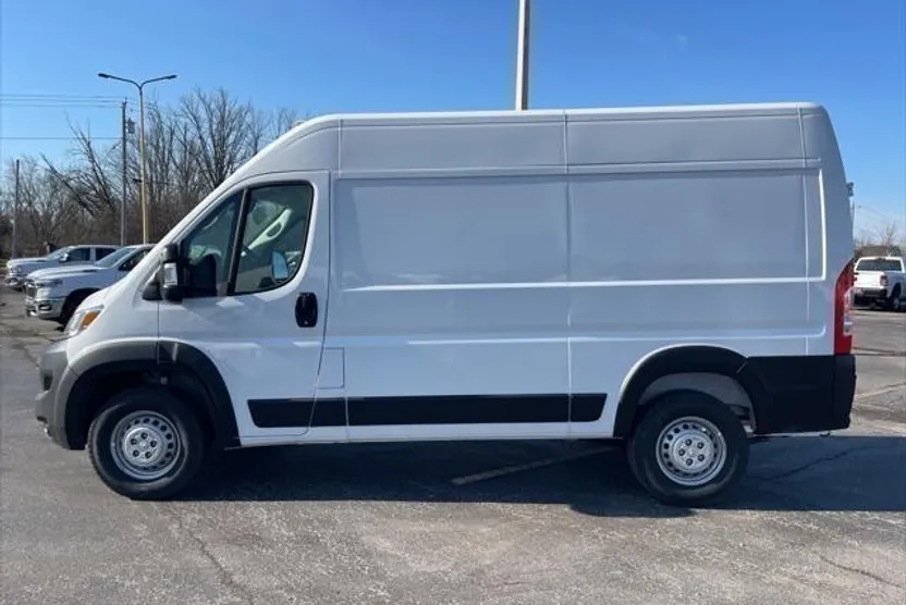 2024 Ram ProMaster 1500 Tradesman Cargo Van High Roof photo 1