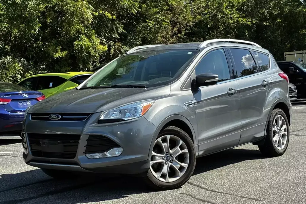 2014 Ford Escape Titanium photo 1