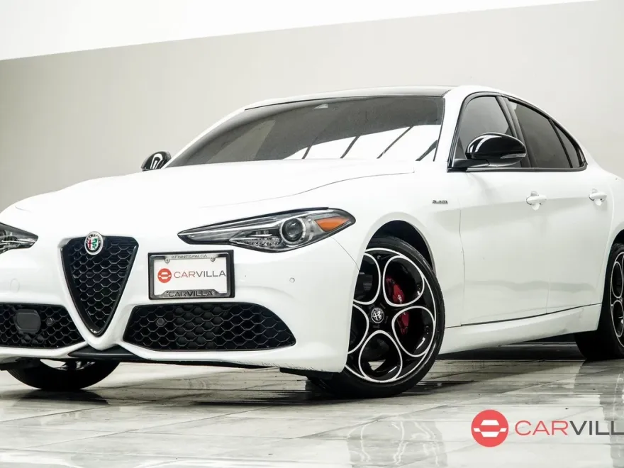 2022 Alfa Romeo Giulia Ti - VELOCE photo 1