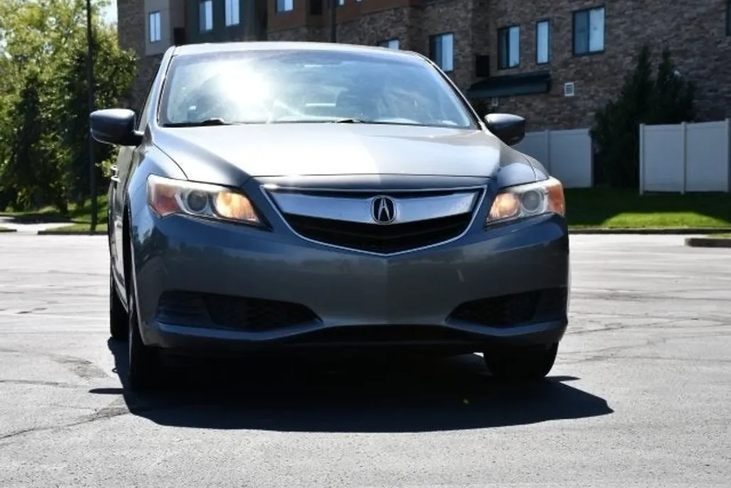 2014 Acura ILX 2.0L photo 1