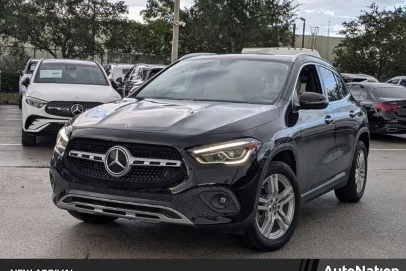 2022 Mercedes Benz GLA 250 photo 1