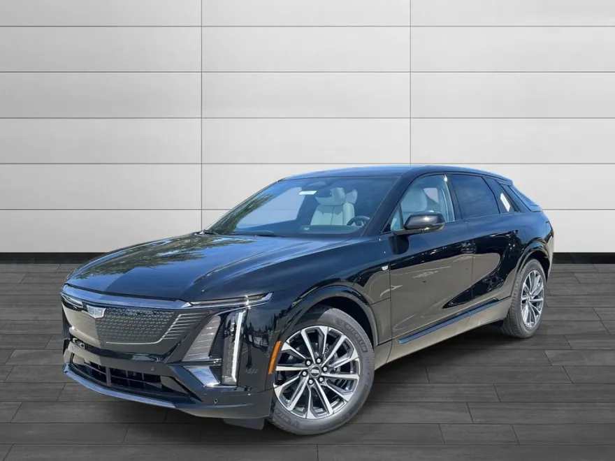 2026 Cadillac Lyriq Sport photo 1