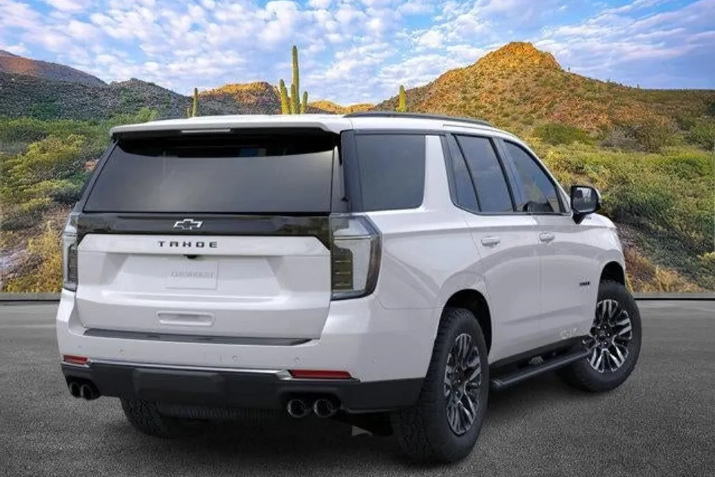 2025 Chevrolet Tahoe Z71 photo 1