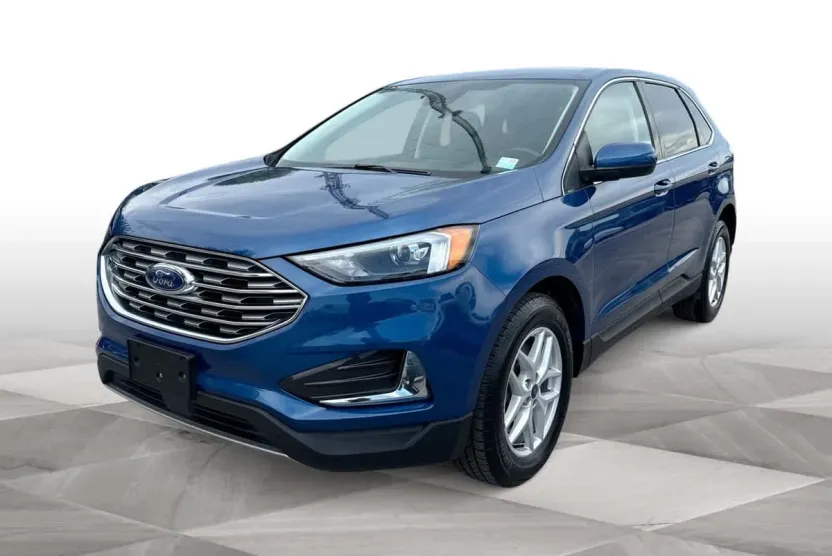 2022 Ford Edge SEL photo 1