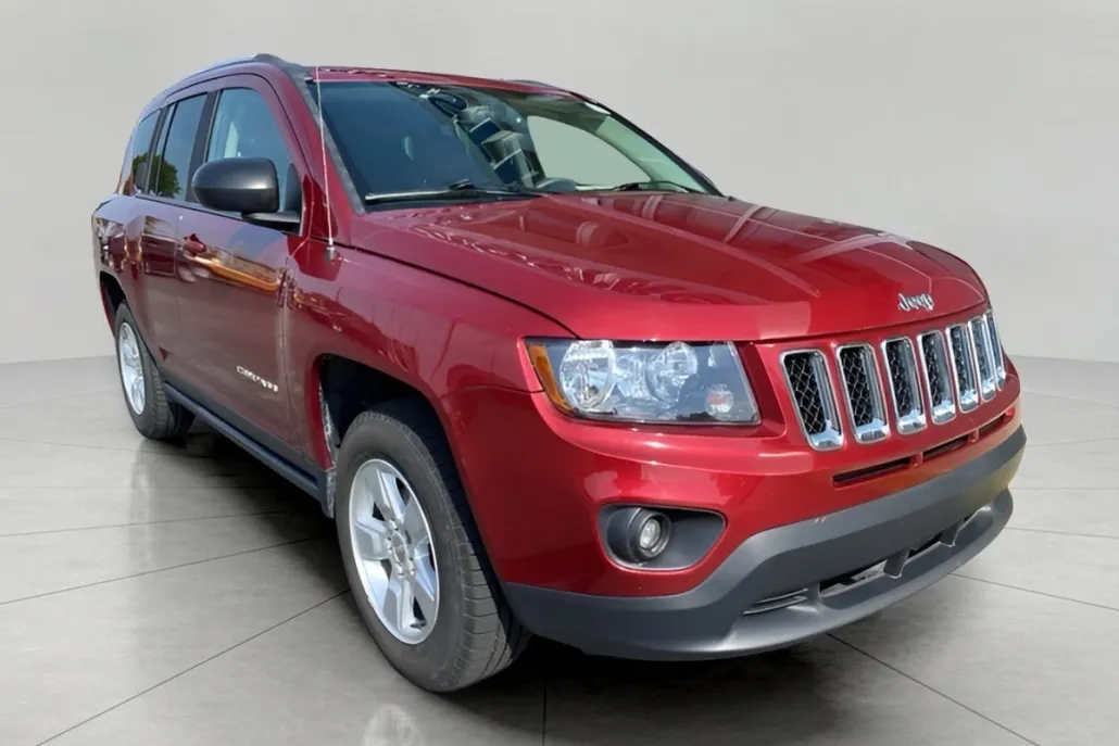 2016 Jeep Compass Sport photo 1