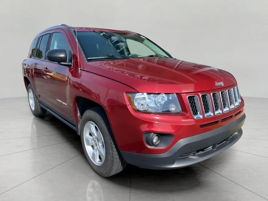 2016 Jeep Compass Sport photo 1