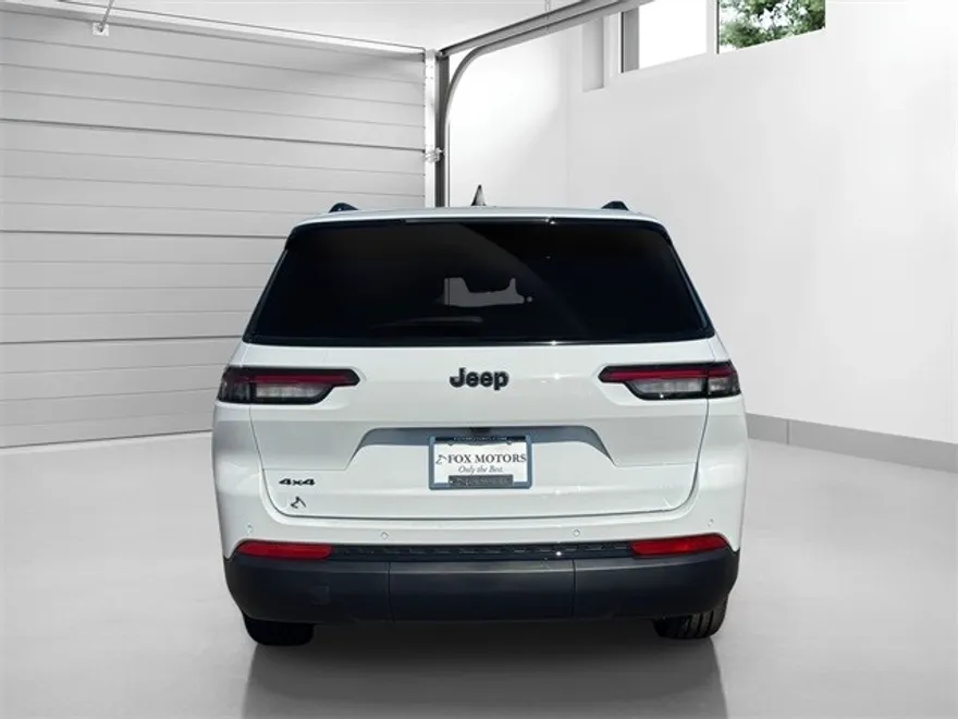 2025 Jeep Grand Cherokee Altitude X photo 1