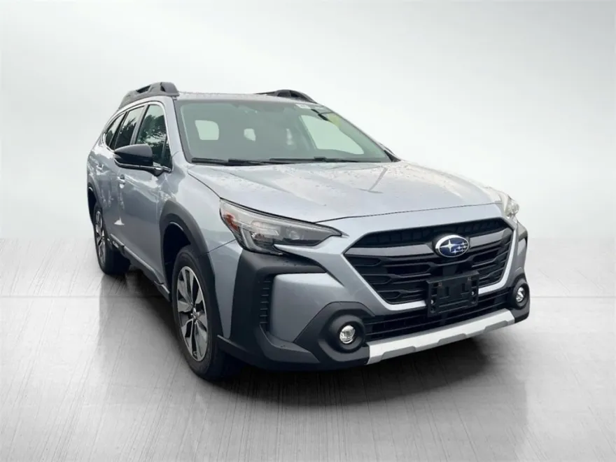 2023 Subaru Outback Limited photo 1