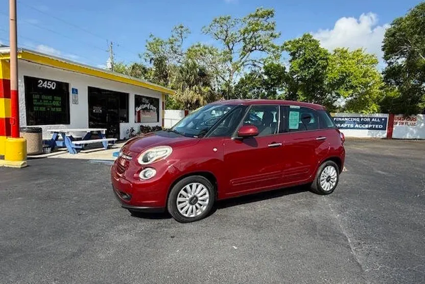 2015 Fiat 500L Easy photo 1
